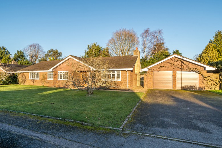 Click the photo for more details of Summerhays, Cobham, Surrey