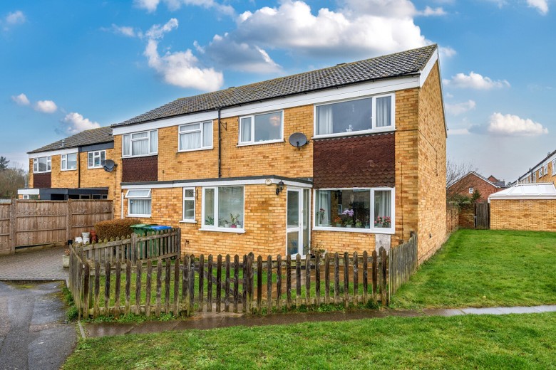 Click the photo for more details of Bennett Close, Cobham, KT11