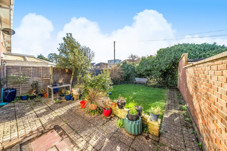 Images for Rydens Park, Walton-on-Thames, Surrey