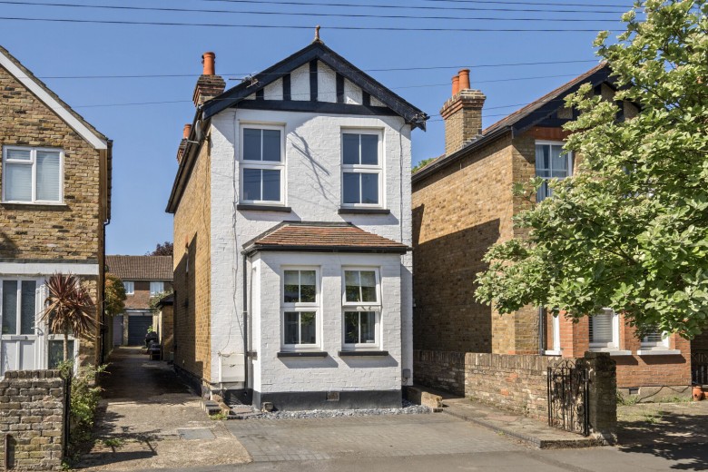 Click the photo for more details of Annett Road, Walton-On-Thames, Surrey