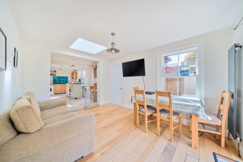Click the photo for more details of Annett Road, Walton-On-Thames, Surrey
