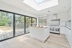 Images for Nightingale Close, Cobham, Surrey