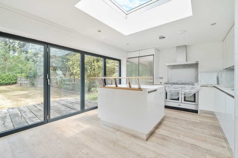 Images for Nightingale Close, Cobham, Surrey