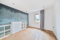 Images for Nightingale Close, Cobham, Surrey