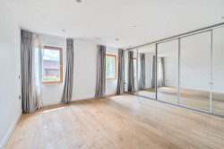 Images for Nightingale Close, Cobham, Surrey