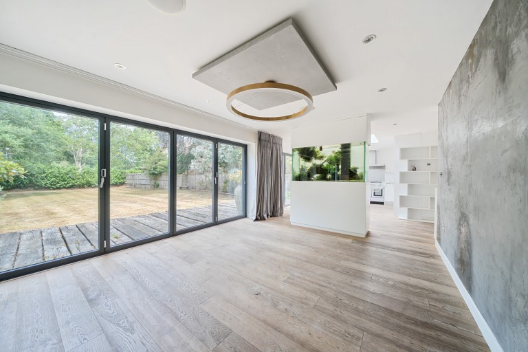 Images for Nightingale Close, Cobham, Surrey