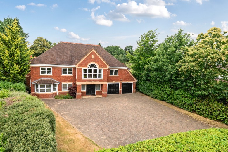 Click the photo for more details of Hersham, Walton-on-Thames, Surrey