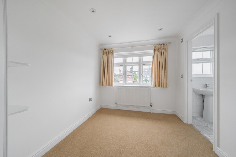 Images for Leigh Road, Cobham, Surrey