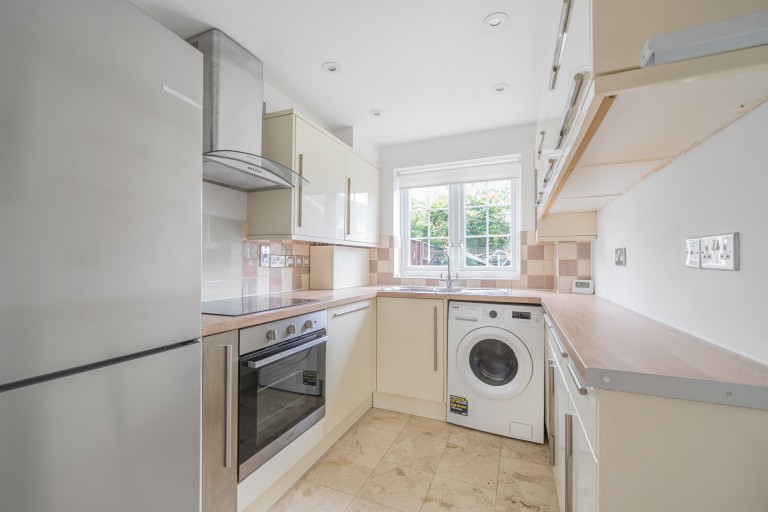 Images for Leigh Road, Cobham, Surrey