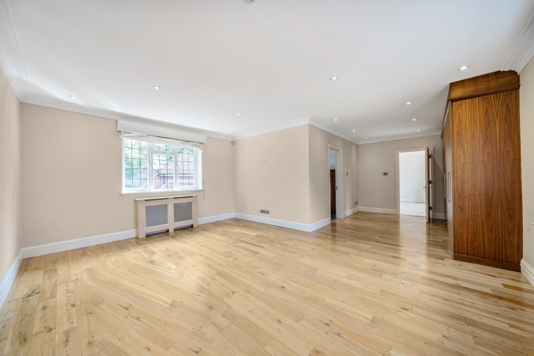 Images for Silverdale Avenue, Walton-On-Thames, Surrey