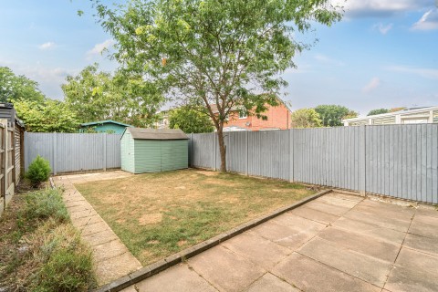 Click the photo for more details of Stamford Road, Walton On Thames, Surrey