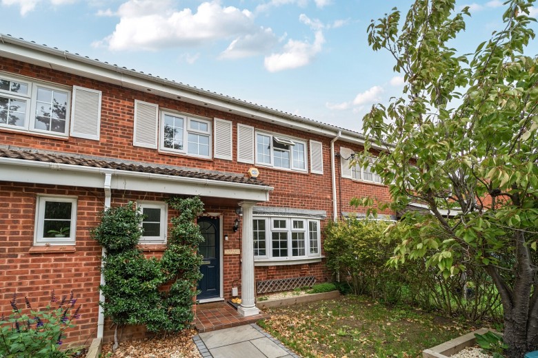 Click the photo for more details of Colne Drive, Walton On Thames, Surrey