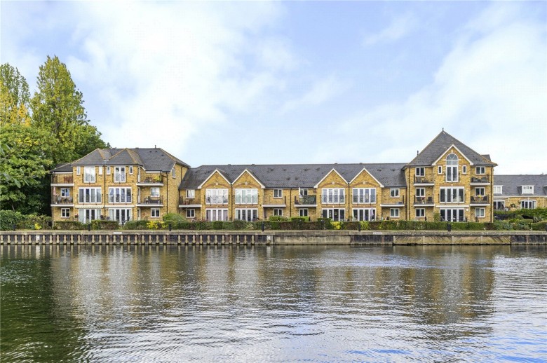 Click the photo for more details of Swan Walk, Shepperton