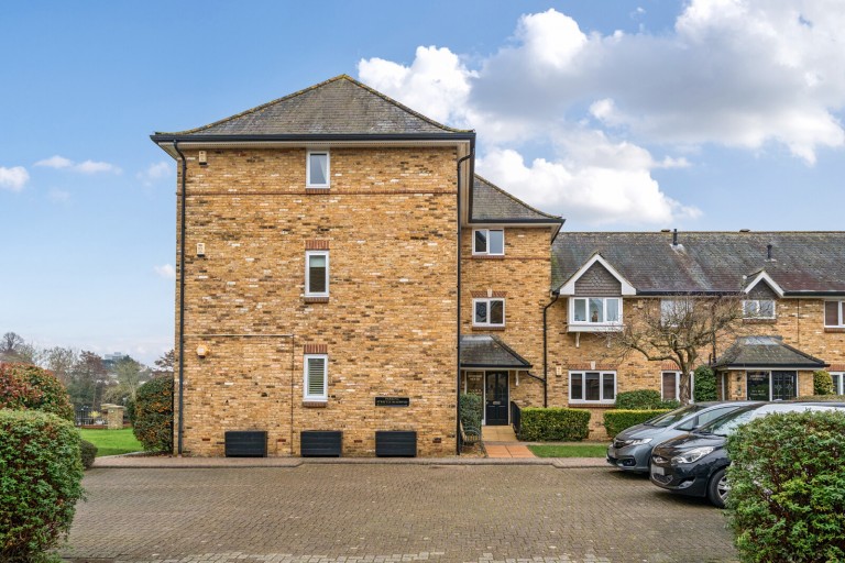 Images for Swan Walk, Shepperton