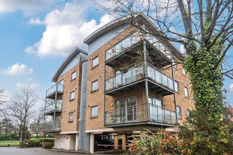 Click the photo for more details of Hersham Road, Walton On Thames, Surrey