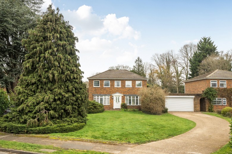 Click the photo for more details of Hawkhurst, Cobham, Surrey