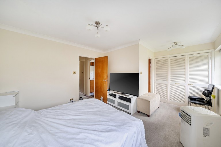 Images for Hawkhurst, Cobham, Surrey