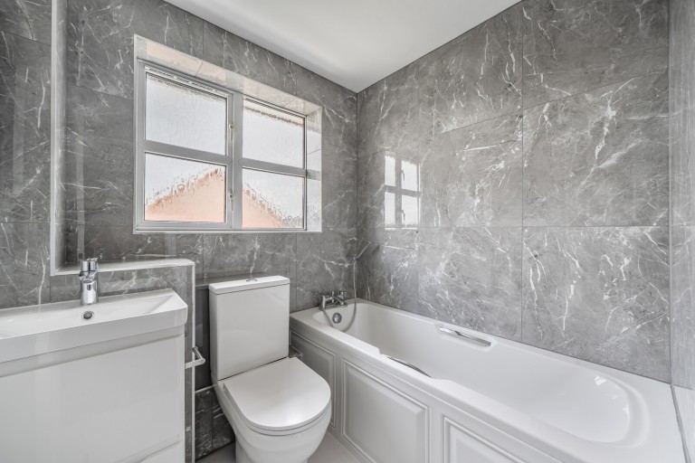 Images for Riverview Gardens, Cobham, Surrey