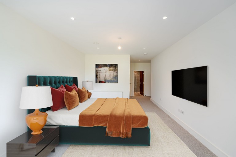 Images for 9 Barnton Avenue West, Edinburgh