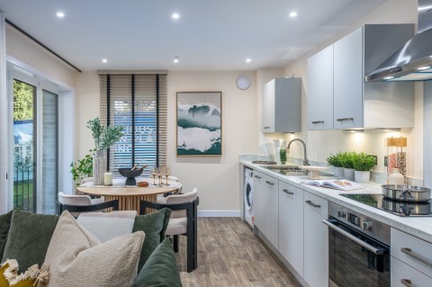 Click the photo for more details of West Shore, Granton, Edinburgh