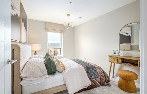 Click the photo for more details of West Shore, Granton