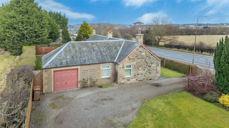 Images for Newbridge, Midlothian