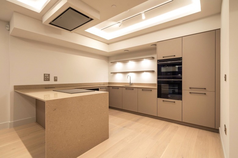 Click the photo for more details of Edinburgh, Midlothian