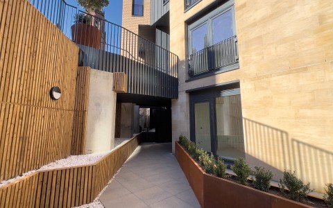 Click the photo for more details of Edinburgh, Midlothian