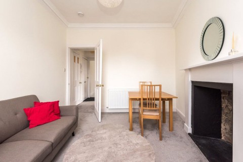 Click the photo for more details of Warriston Road, Canonmills, Edinburgh