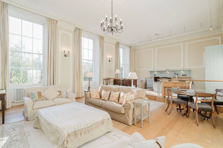Click the photo for more details of Abercromby Place, New Town, Edinburgh