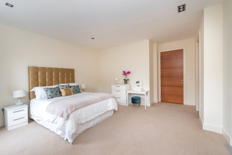 Images for St Vincent Place, New Town, Edinburgh