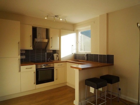 Click the photo for more details of East Parkside, Newington, Edinburgh