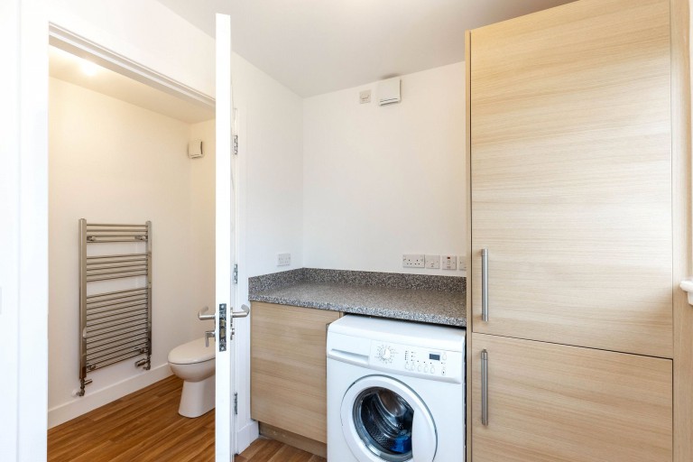 Images for Oaklands Square, Broomhouse, Edinburgh