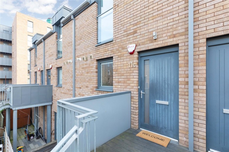 Click the photo for more details of McDonald Place, Bellevue, Edinburgh