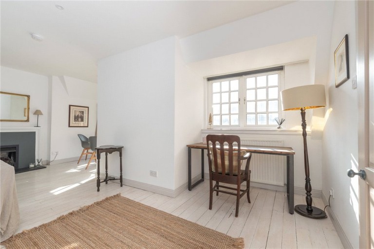 Images for Canongate, 27 Canongate, Edinburgh