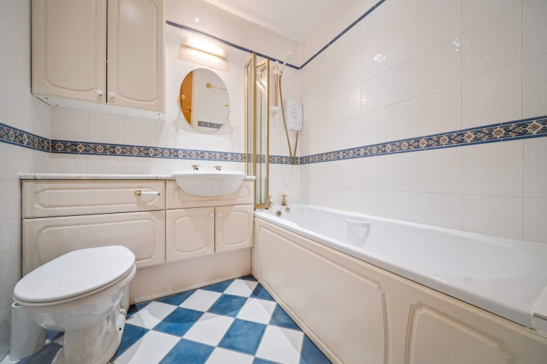 Images for Orchard Brae Avenue, Edinburgh