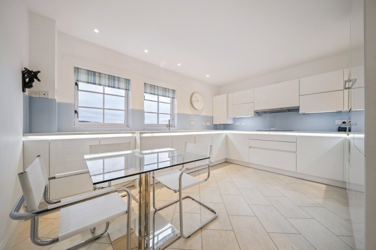 Images for Orchard Brae Avenue, Edinburgh