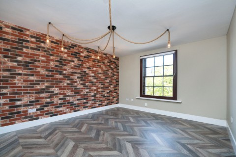 Click the photo for more details of Edinburgh, Midlothian