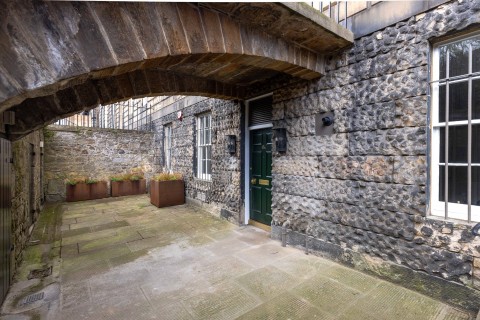Click the photo for more details of Edinburgh, Midlothian