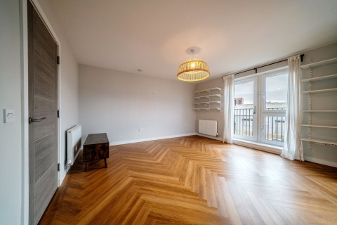 Click the photo for more details of Wintermill Square, Edinburgh