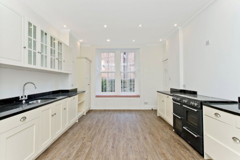 Click the photo for more details of Edinburgh, Midlothian