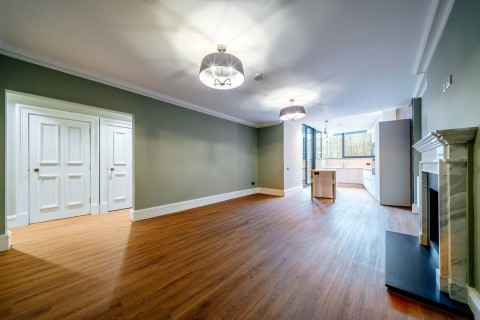 Click the photo for more details of Melville Street, Edinburgh