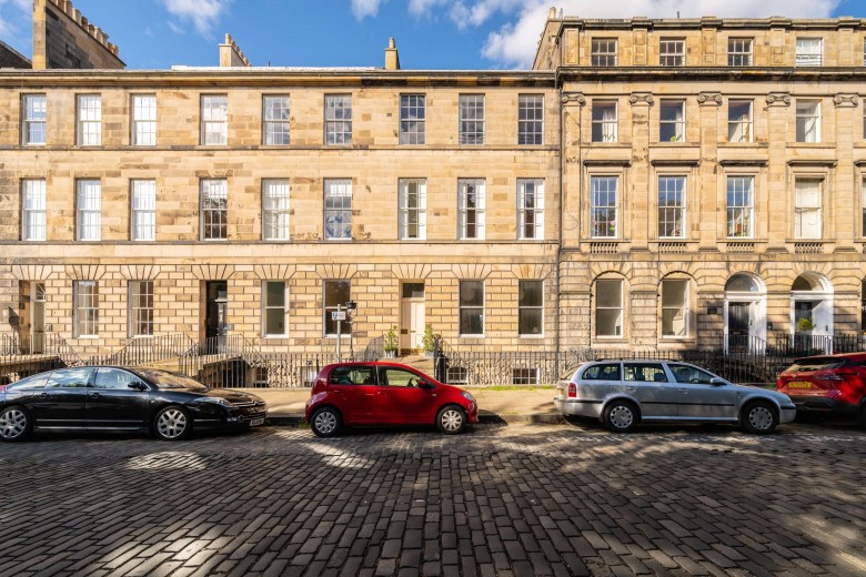 Click the photo for more details of Edinburgh, Midlothian