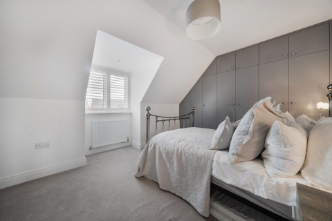 Click the photo for more details of Corbett Avenue, East Molesey, Surrey