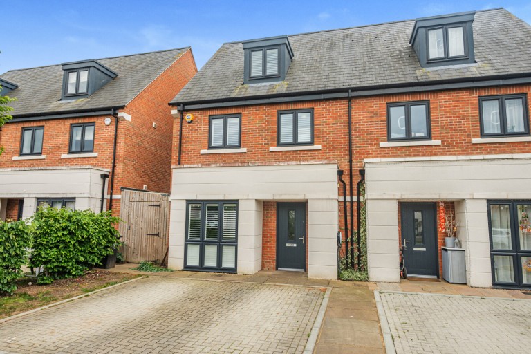 Images for Corbett Avenue, East Molesey, Surrey