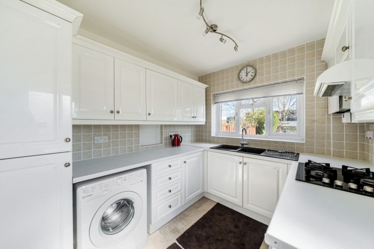 Images for Aragon Avenue, Thames Ditton, Surrey