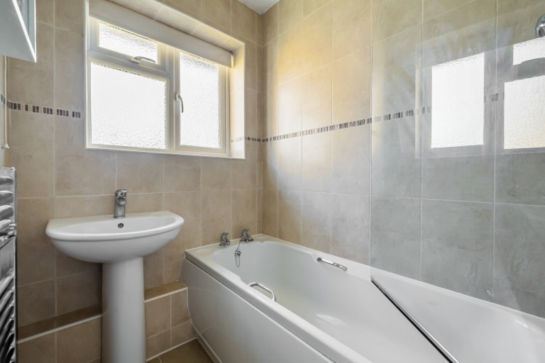 Images for Aragon Avenue, Thames Ditton, Surrey