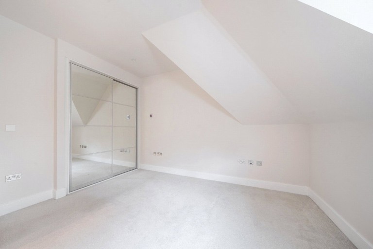 Images for More Lane, Esher, Surrey