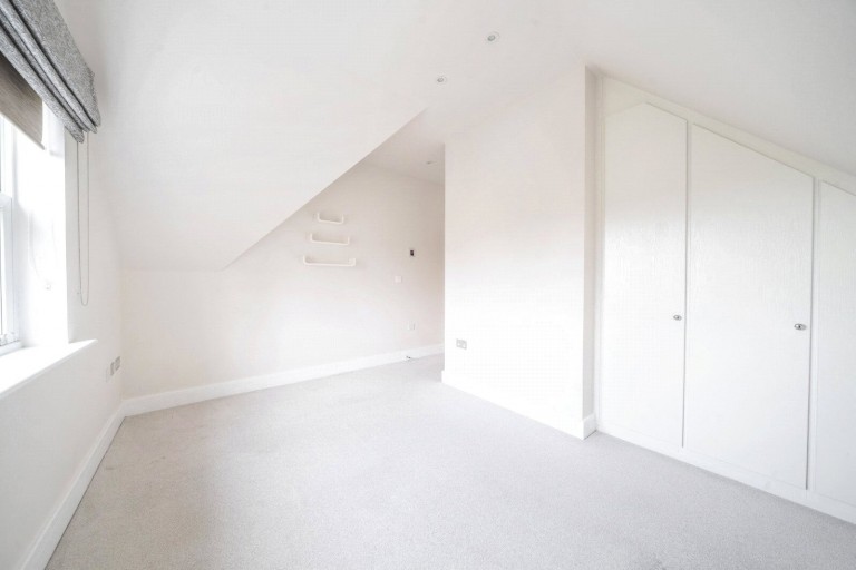 Images for More Lane, Esher, Surrey