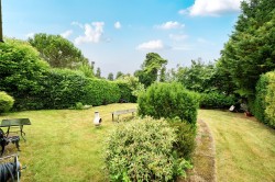 Images for Hawks Hill Close, Fetcham, Leatherhead
